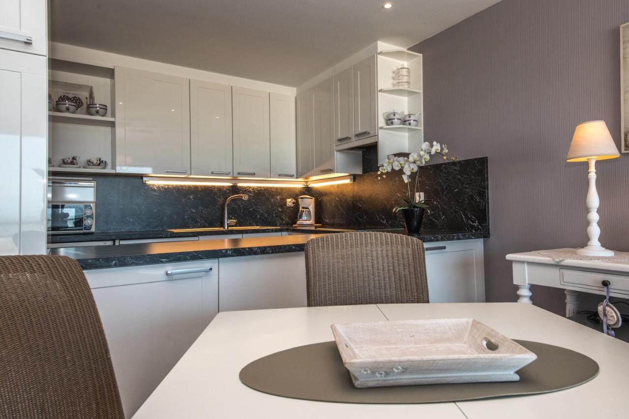 Res Helix 1Slp Kamer App Zeezicht En Parking Middelkerke Exterior photo